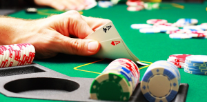 cach-choi-poker-ma-ban-nen-biet